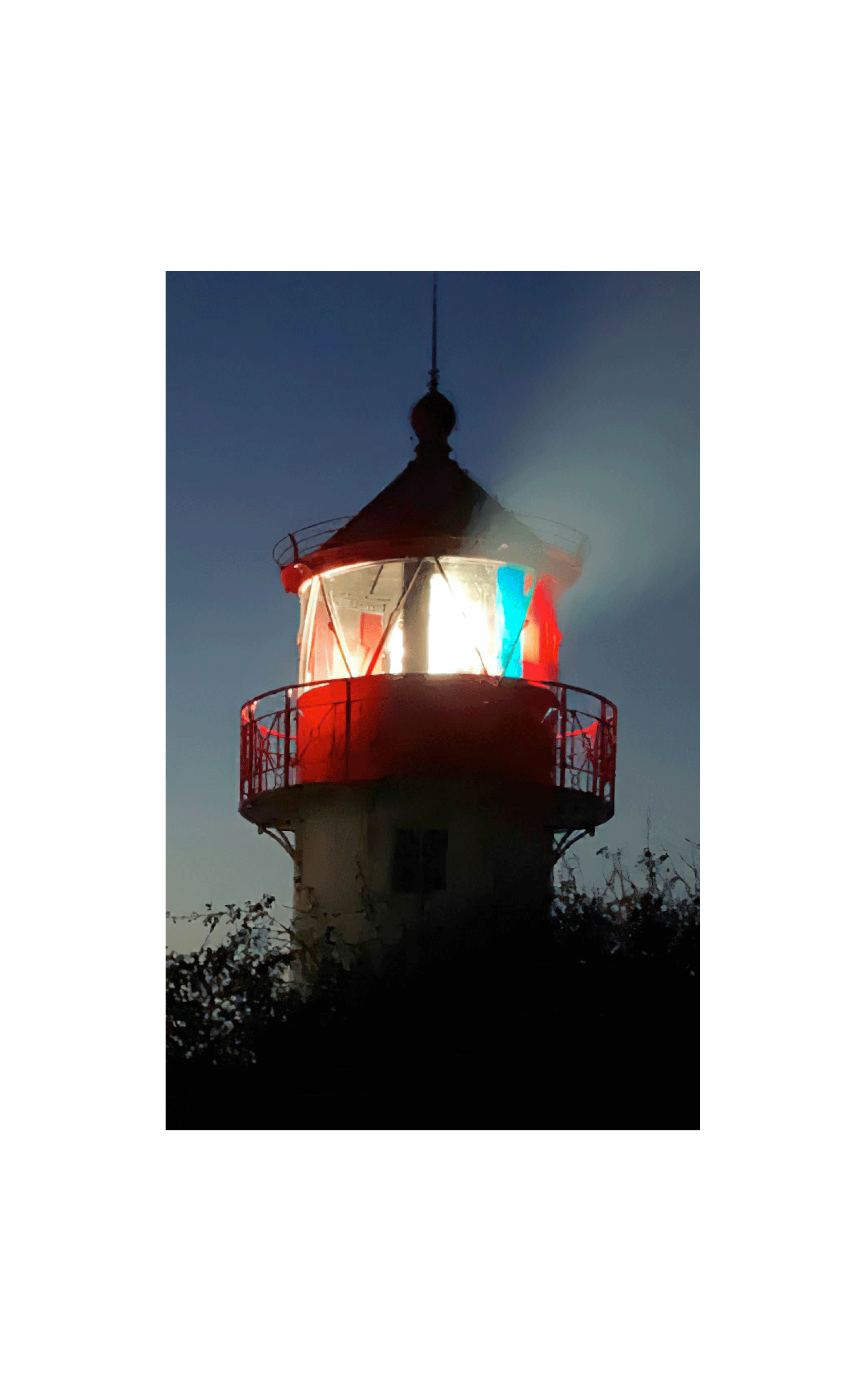 Leuchtturm Gellen auf der Insel Hiddensee bei Nacht